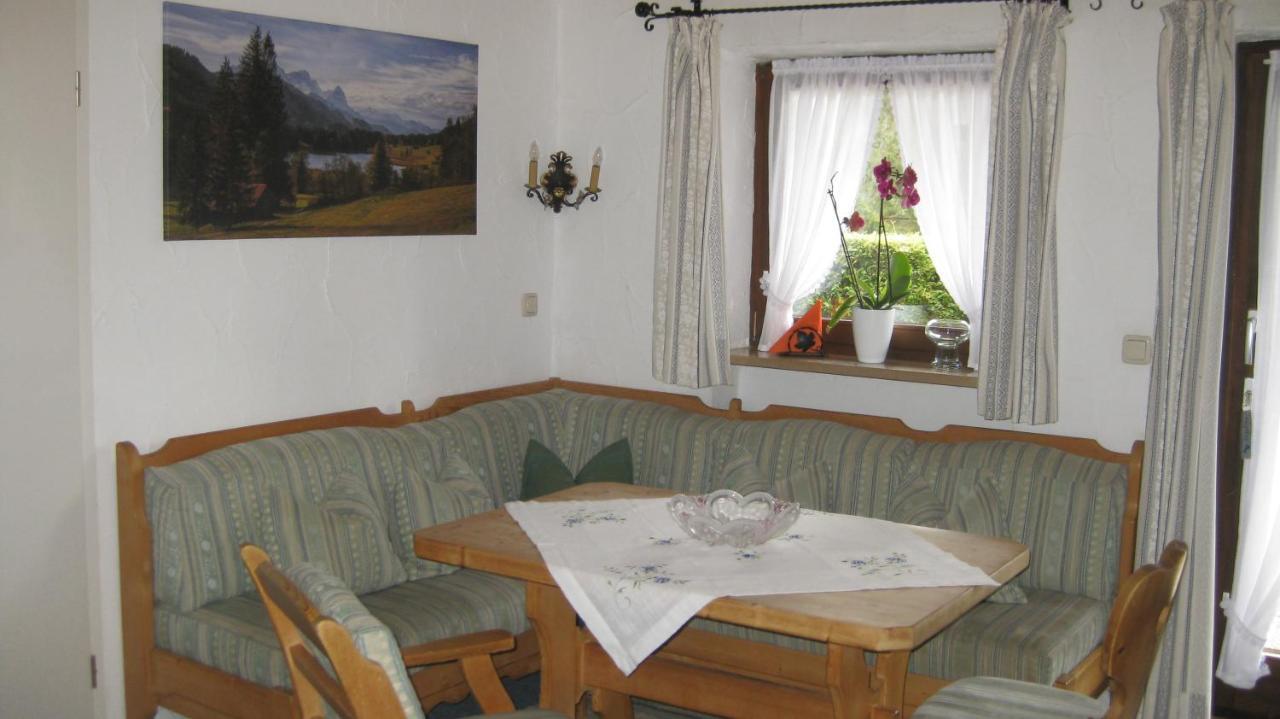 Landhaus Wiesenhof Garmisch-Partenkirchen Exterior photo